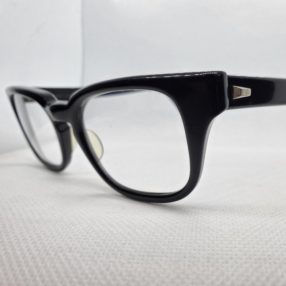 BAUSH & LOMB Vintage 60s Horn Rim Eyeglasses Frame
